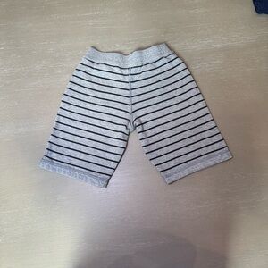 Hanna Andersson Gray Striped Kids Shorts